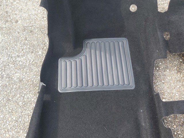 Fiat Grande Punto gyári új padlókárpit, jobb oldalt kivágott!!!