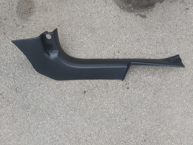 Fiat Croma Gyári új jobb első küszöb belső borítás  JOBB KORMÁNYOS! 735398394