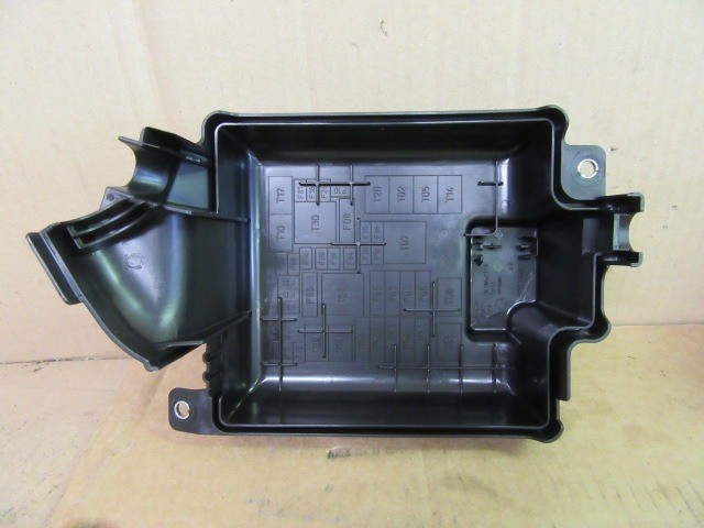 Alfa Romeo, Fiat gyári új biztosítéktábla ház felső része 