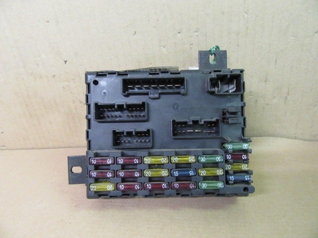 Alfa Romeo 156 belső biztosíték tábla 60679160