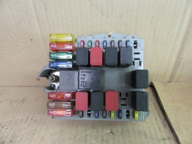 Fiat Doblo 2000-2005 külső biztosíték tábla 51756264