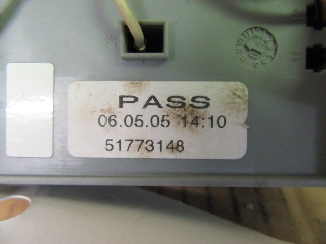 Fiat Croma 2005-2010 csomagtér biztosíték tábla 