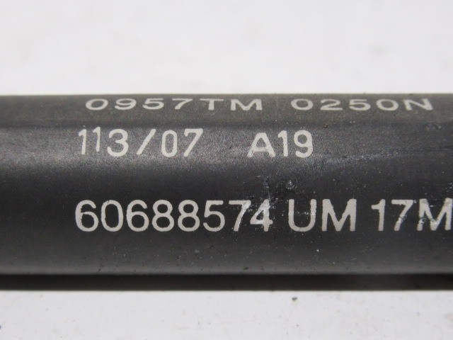 Alfa Romeo 159, Brera, Spider motorháztető teleszkóp 60688574