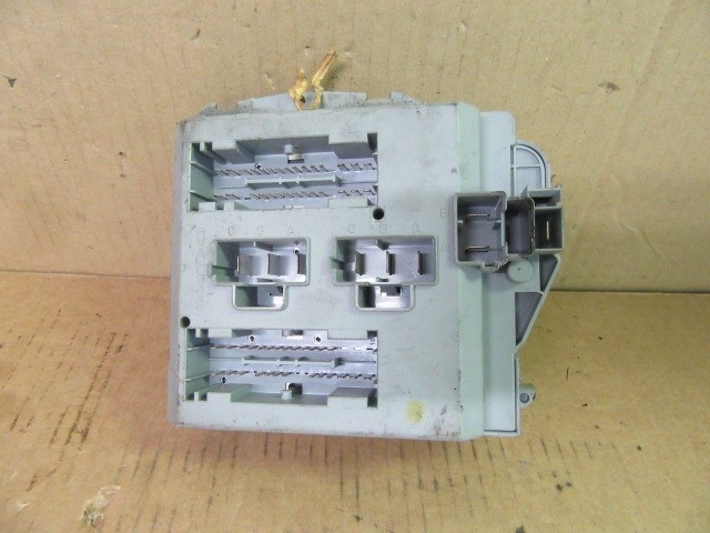 Fiat Linea külső biztosíték tábla 51799849