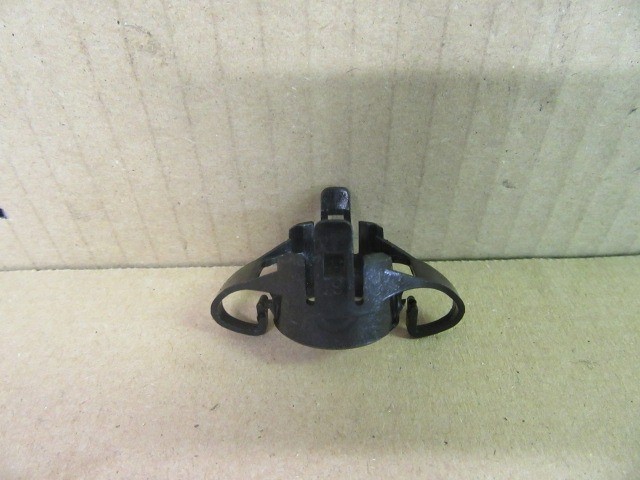 Fiat Fiorino 2016- , Doblo 2015- gyári új hátsó tolatószenzor tartó 1392195080