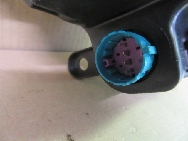 Fiat 500 utángyártott új, bal első távfény