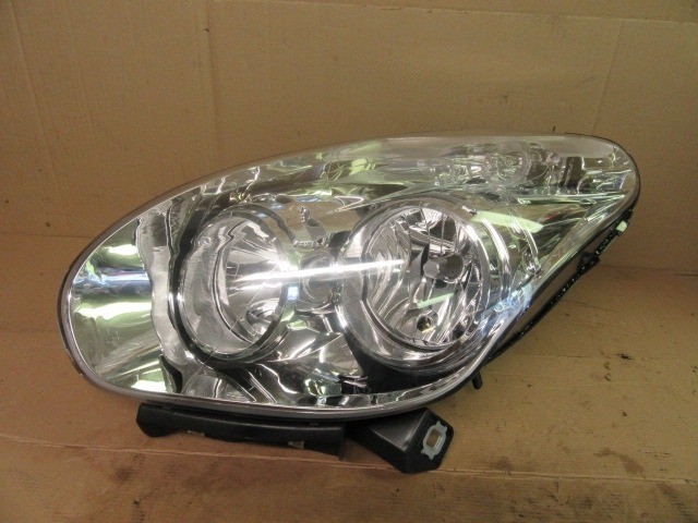 Fiat Doblo III. 2009-2015 utángyártott új, bal első fényszóró    TYC