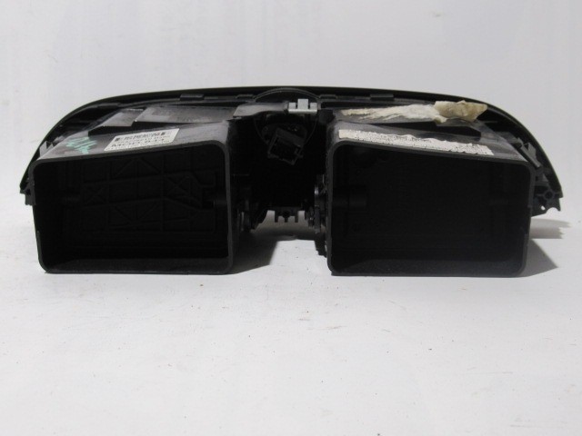 Lancia Delta középső levegő beömlő 735477581