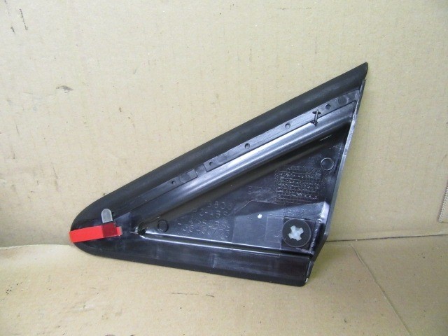 Fiat Bravo 2007-2014 gyári új jobb első sárvédő háromszög, krómcsíkos kivitel 735499495