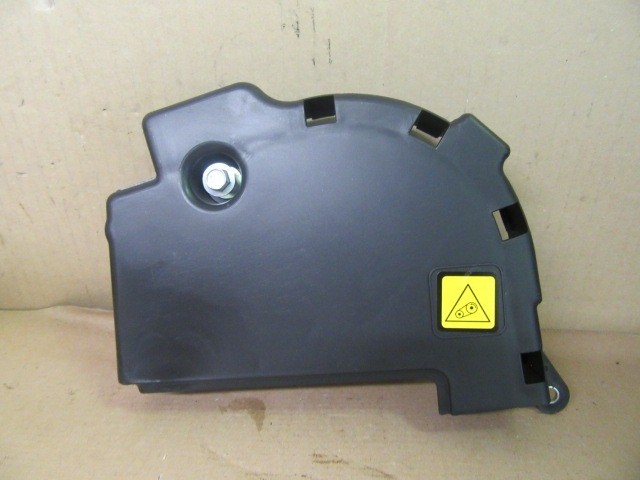 Alfa Romeo, Fiat, Lancia gyári új felső vezérmű burkolat 55268545