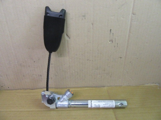 Alfa Romeo MiTo gyári új bal oldali övfeszítő 156093016