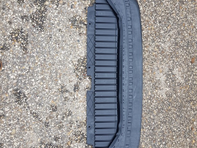 Fiat Tipo 2015- gyári új első lökhárító alsó burkolat  a képen látható sérüléssel 52043630