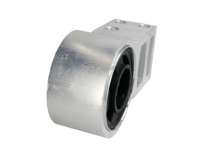 Alfa Romeo 159, Brera, Spider utángyártott új bal első alsó lengőkar hátsó szilent 50706954