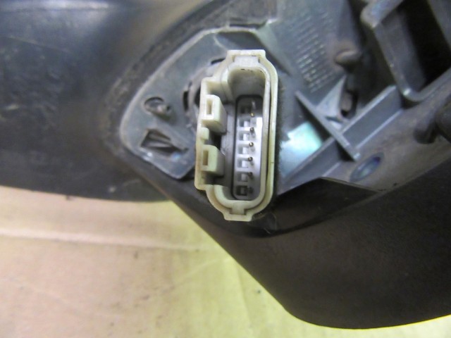 147311 Fiat 500  jobb oldali 7 vezetékes visszapillantó tükör 