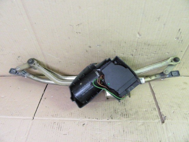 Alfa Romeo 164 első ablaktörlő motor mechanikával