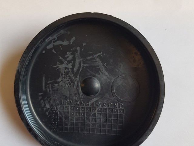 Alfa Romeo Giulietta, Fiat 500 2015-, Panda III. , Tipo 2015-, Doblo IV. 2015- gyári új fényszóró izzó takaró kupak  71 mm átmérő