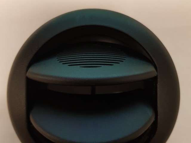 Fiat Fiorino, Qubo gyári új levegő beömlő a műszerfal szélén 735751852