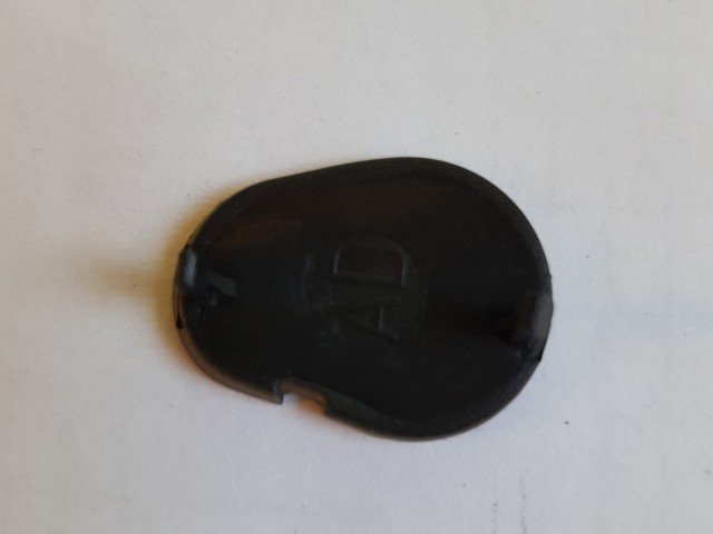 Alfa Romeo 159, Brera gyári új, jobb első belső kilincs csavar takaró kupak, barna színű 
