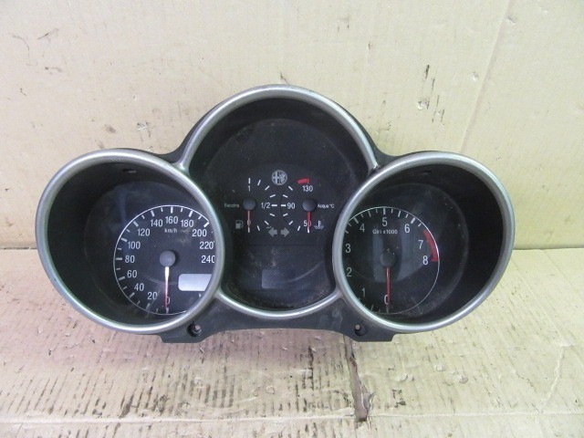 Alfa Romeo 147  óracsoport alkatrésznek!!!!!!!  735290178