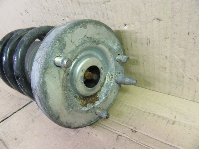 Alfa Romeo 159 első lengéscsillapító, fehér, citrom színjelölésű rugóval