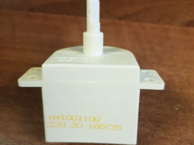 Alfa Romeo, Fiat, Lancia gyári új fűtéskapcsoló 77363917