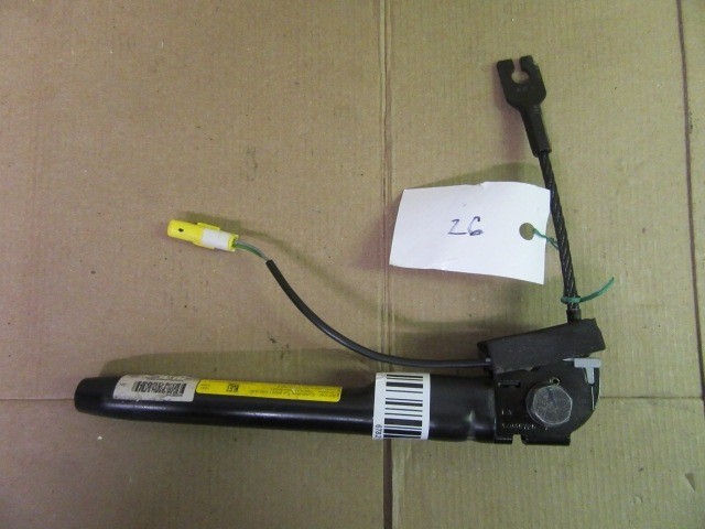 Fiat 500 jobb első övfeszítő  735452810