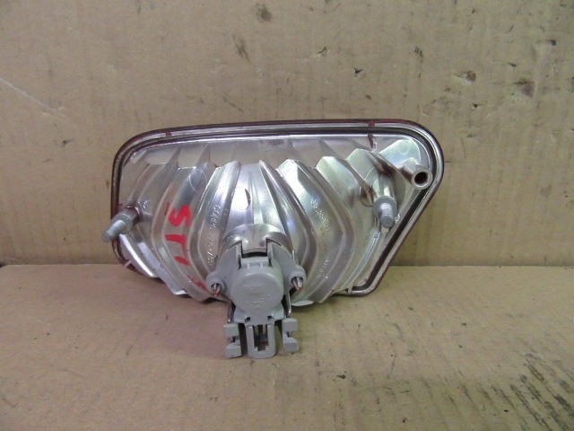 Fiat Stilo 5 ajtós 2001-2003 jobb hátsó ködlámpa a csomagtérajtón 