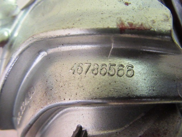 Fiat Stilo 5 ajtós 2001-2003 jobb hátsó ködlámpa a csomagtérajtón 