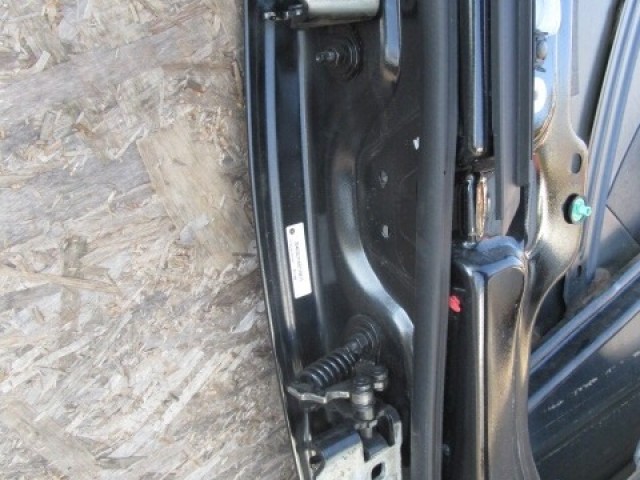 147060 Dodge Journey jobb hátsó fekete színű ajtó, a képen látható sérüléssel