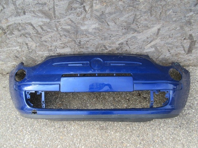 147906 Fiat 500 2007-2015 Pop első lökhárító a képen látható sérüléssel