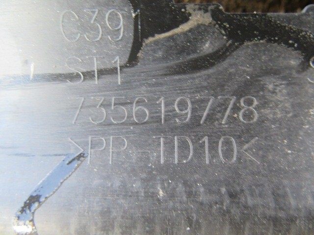 147859 Fiat 500  2015- három parkszenzor helyes hátsó lökhárító