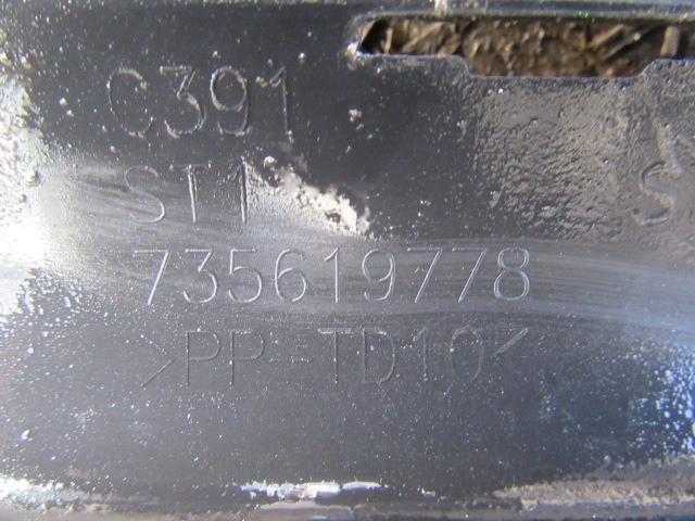 147865 Fiat 500 2015- három parkszenzor helyes hátsó lökhárító