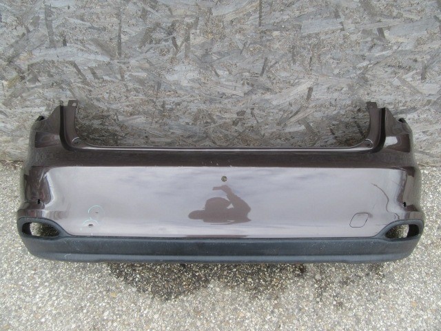 147874 Fiat Tipo 2015- 5 ajtós parkszenzor helyes hátsó lökhárító a képen látható sérüléssel