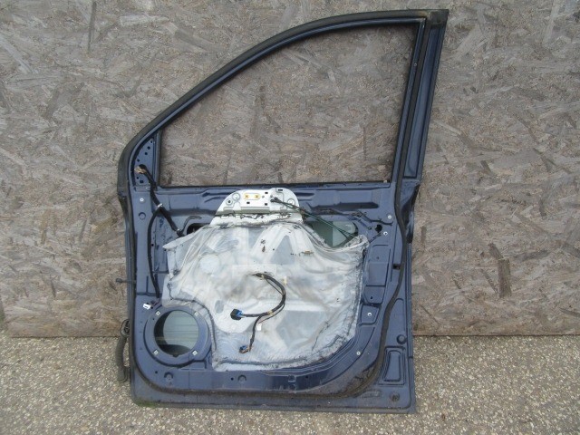 150007 Kia Carnival 2006-2014 jobb első ajtó