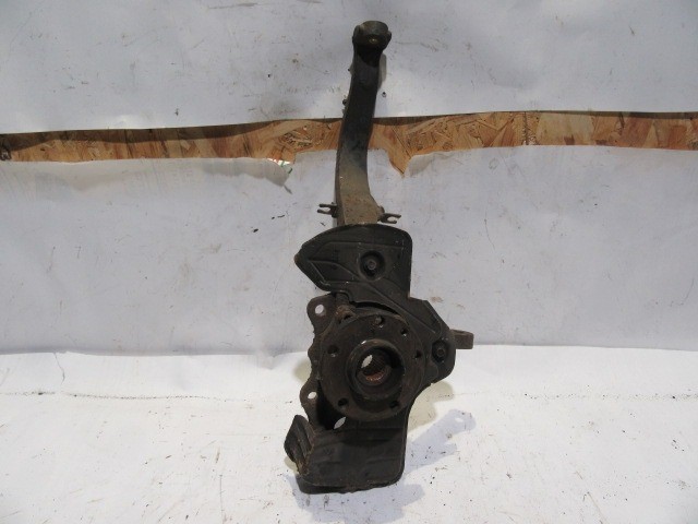 Alfa Romeo 156 bal első csonkállvány, kerékagy 60624975