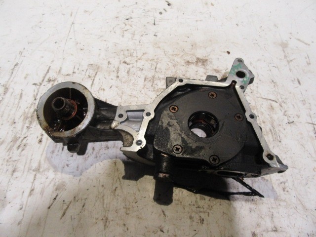 Alfa Romeo 147, 156  1,6 TS,  motorolaj szivattyú 60661197