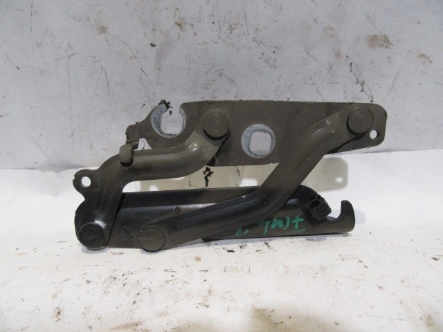 151096 Ford Fiesta 2008-2017 bal oldali motorháztető zsanér