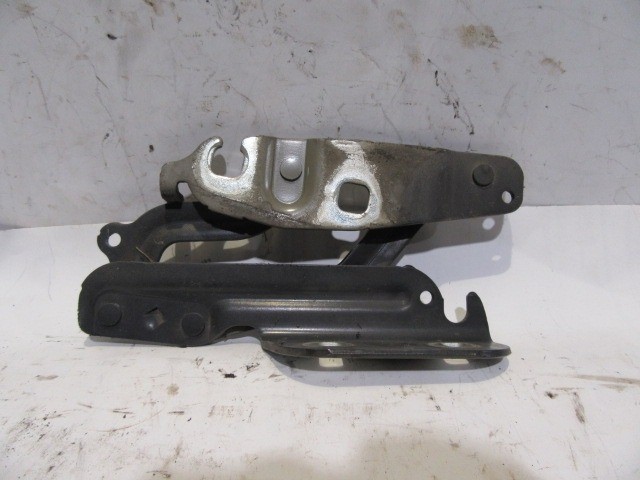 151097 Ford Fiesta 2008-2017 jobb oldali motorháztető zsanér