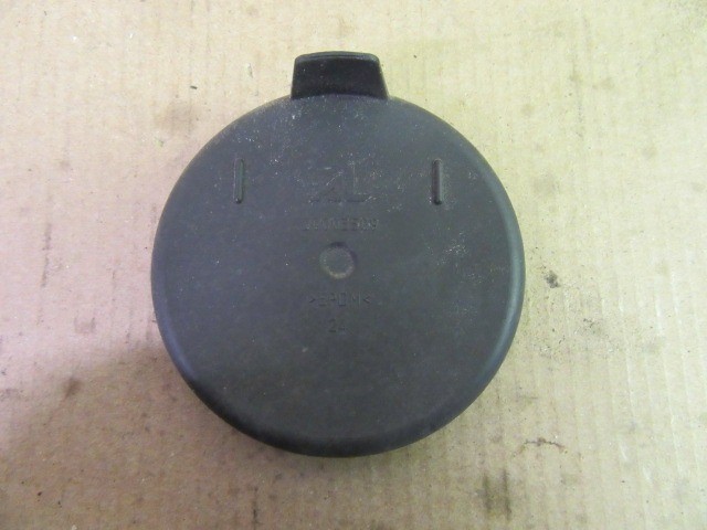 Fiat Panda III. 78 mm átmérőjű fényszóró izzó takaró kupak