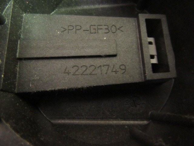 Alfa Romeo 156 fényszóró izzó takaró kupak