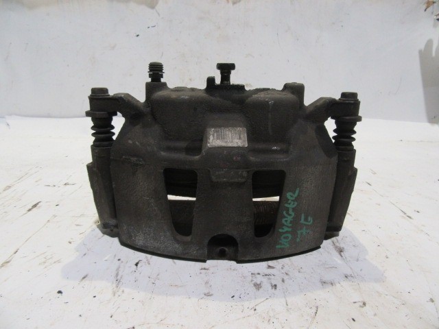 136797 Lancia Voyager jobb első féknyereg