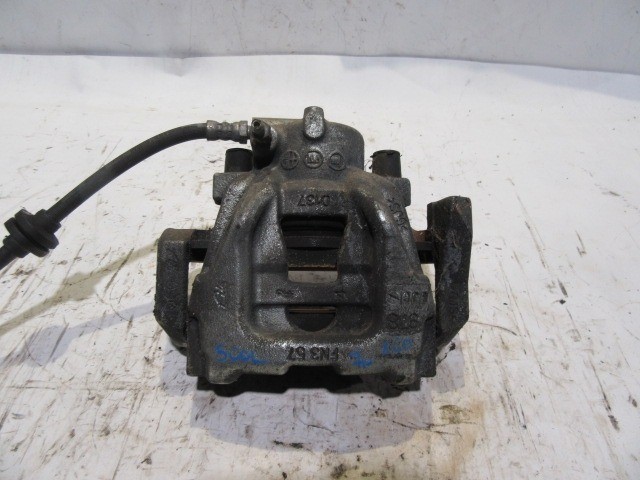 136953 Fiat 500 l 1,6 Diesel jobb első féknyereg