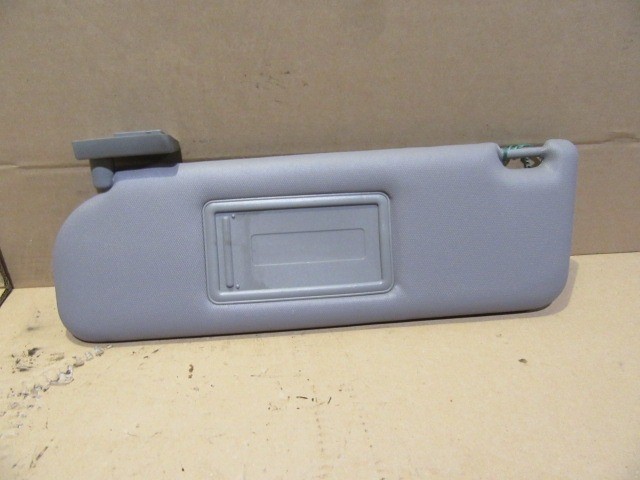 Alfa Romeo 166 bal oldali szürke színű, tükrös napellenző