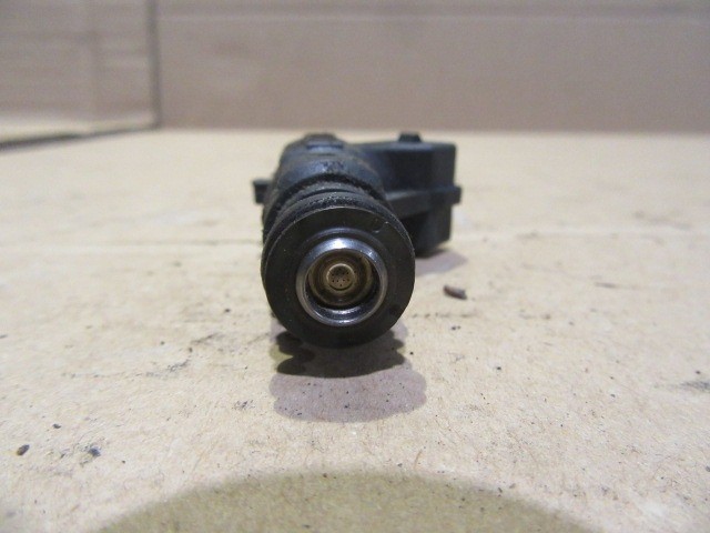 Alfa Romeo MiTo 1,4 16v benzin injektor 0280156268