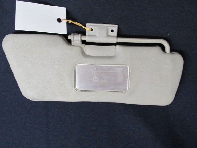 Fiat Seicento világos szürke színű,tükrös, jobb oldali napellenző