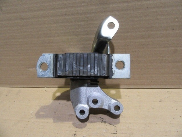 Fiat Panda III. Lancia Ypsilon III. motortartó gumibak 51910242