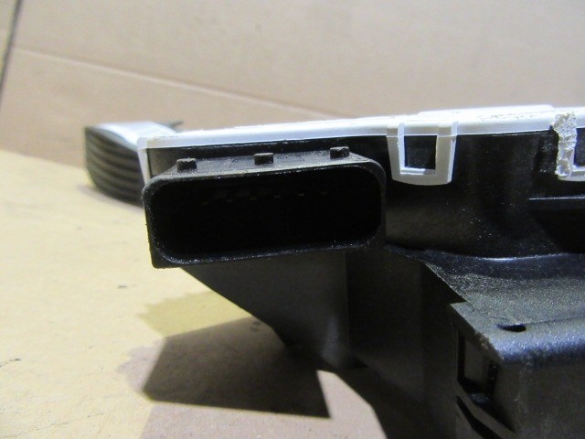 Fiat Panda III. 2012- 1,2 8v benzin gázpedál