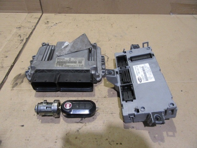 151499 Fiat Bravo 2007-2014 1,9 16v Diesel motorvezérlő szett 51828270 , 0281013580
