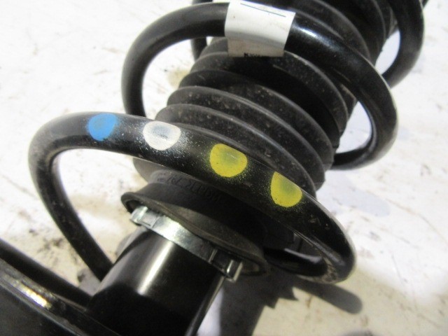 Fiat Panda III. 2012- 1,2 8v benzin jobb első lengéscsillapító, kék, fehér, citrom, citrom színjelölésű rugóval