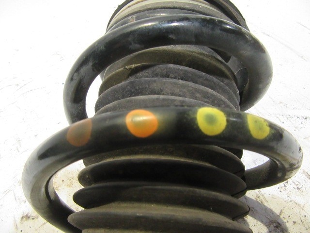 Fiat 500 l 1,6 16v Diesel bal első lengéscsillapító, barna, narancs, citrom, citrom színjelölésű rugóval
